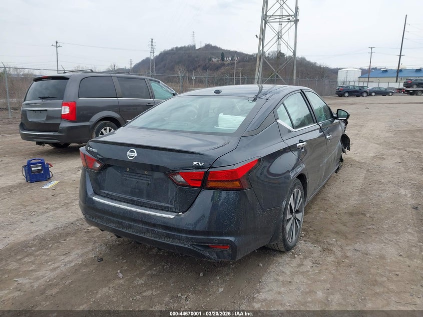 2022 Nissan Altima Sv Fwd