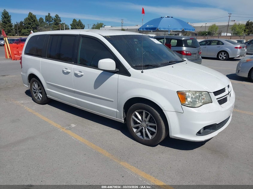 2014 Dodge Grand Caravan R/T