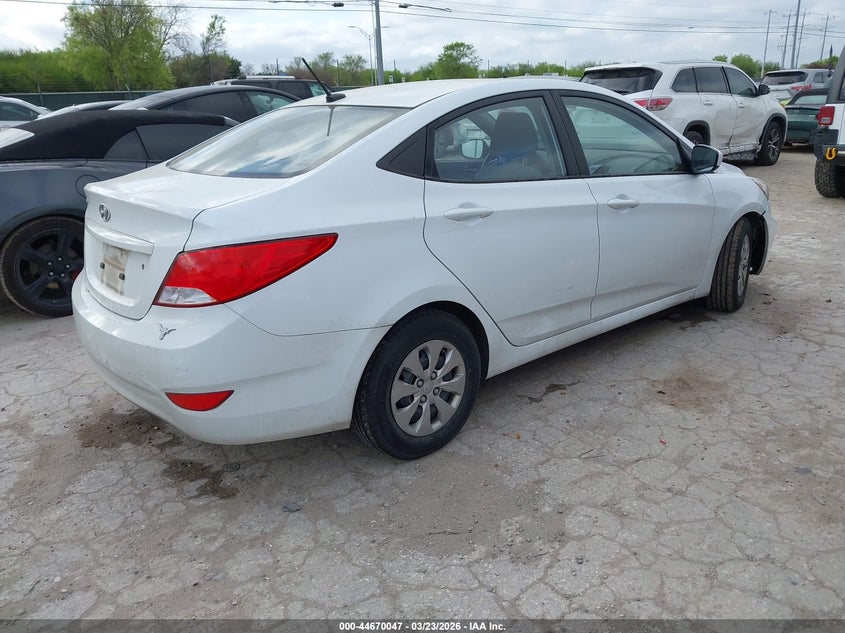 2016 Hyundai Accent Se