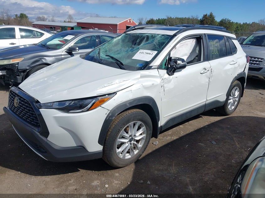 2024 Toyota Corolla Cross Le