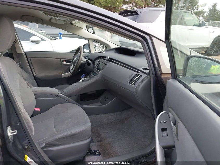 2010 Toyota Prius Iii