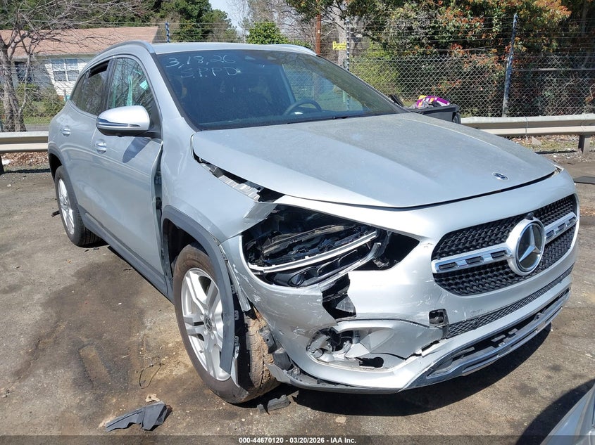 2023 MERCEDES-BENZ GLA 250