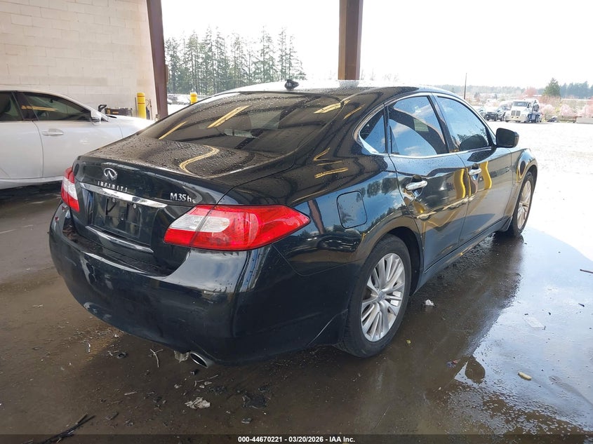 2012 Infiniti M35H
