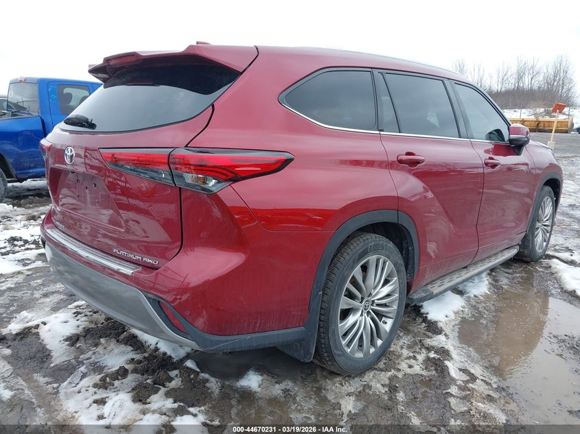 2022 Toyota Highlander Platinum