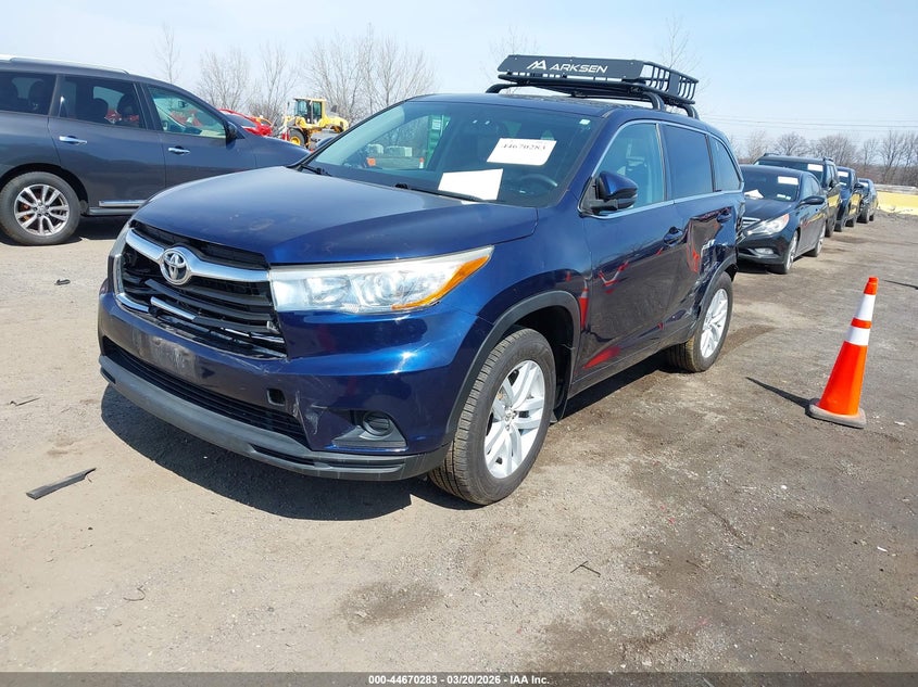2016 Toyota Highlander Le V6