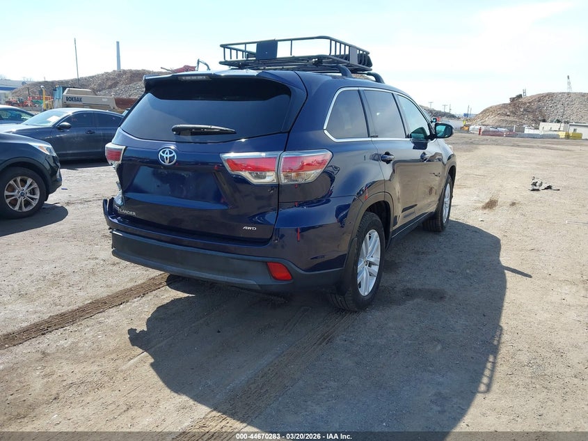 2016 Toyota Highlander Le V6