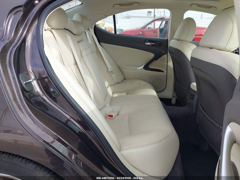 JTHBF5C22C5159870 2012 Lexus Is 2.5 Is 250 grey