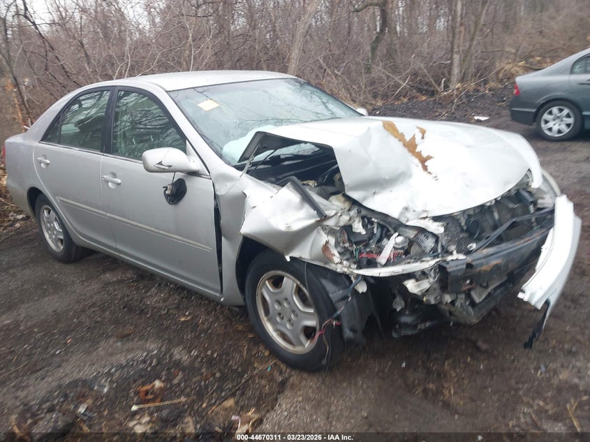 2003 Toyota Camry Le V6