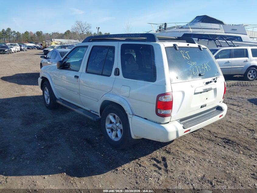 2004 Nissan Pathfinder Se