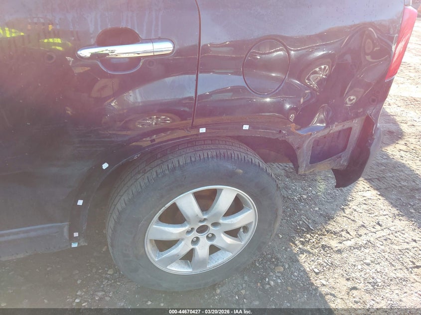 2012 KIA SORENTO auction photo 6