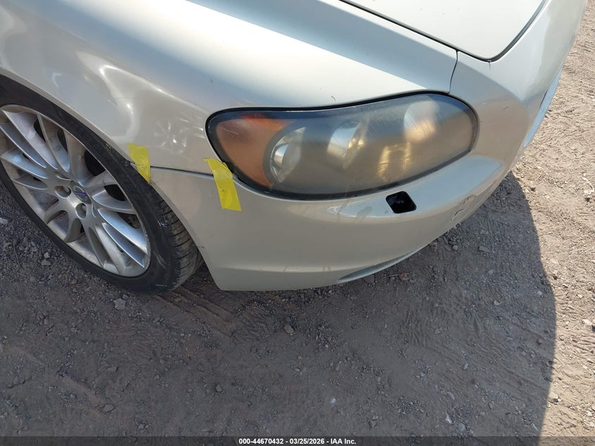 2007 Volvo C70 T5 VIN: YV1MC68217J022881 Lot: 44670432