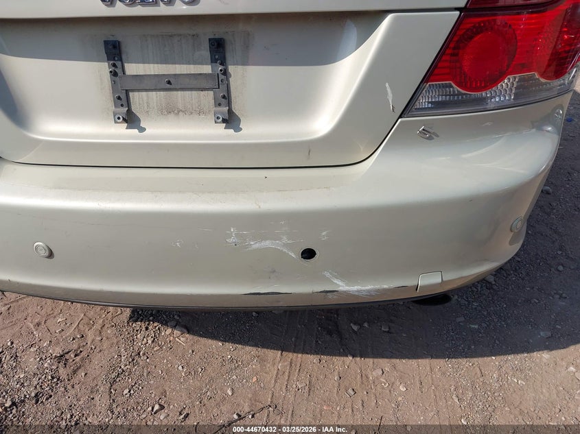 2007 Volvo C70 T5 VIN: YV1MC68217J022881 Lot: 44670432