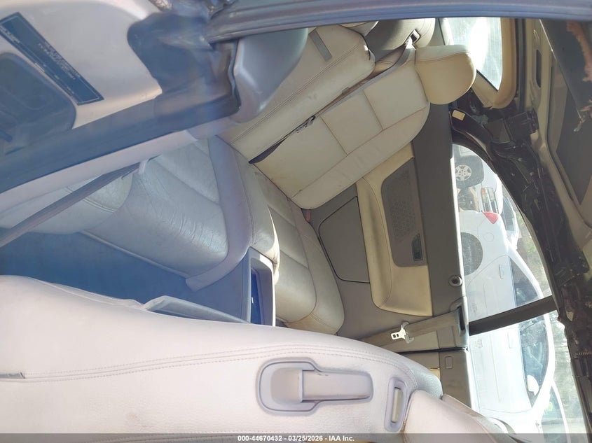 2007 Volvo C70 T5 VIN: YV1MC68217J022881 Lot: 44670432