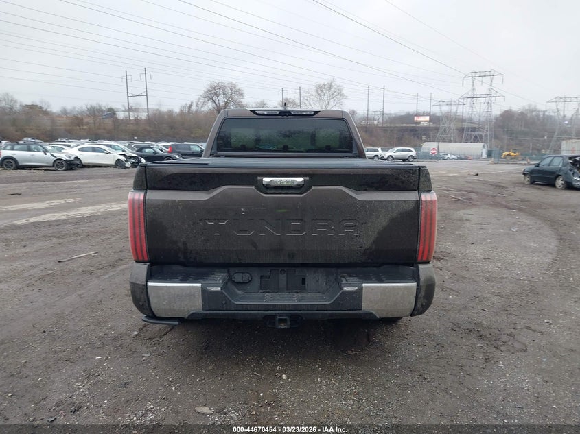 2022 Toyota Tundra VIN: 5TFMA5EC0NX001758 Lot: 44670454