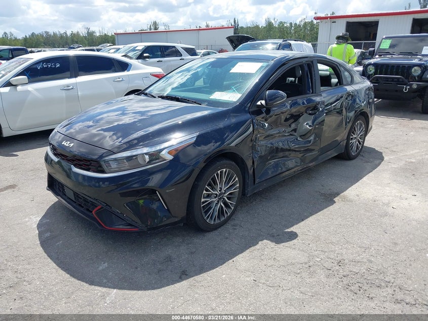2022 Kia Forte Gt-Line