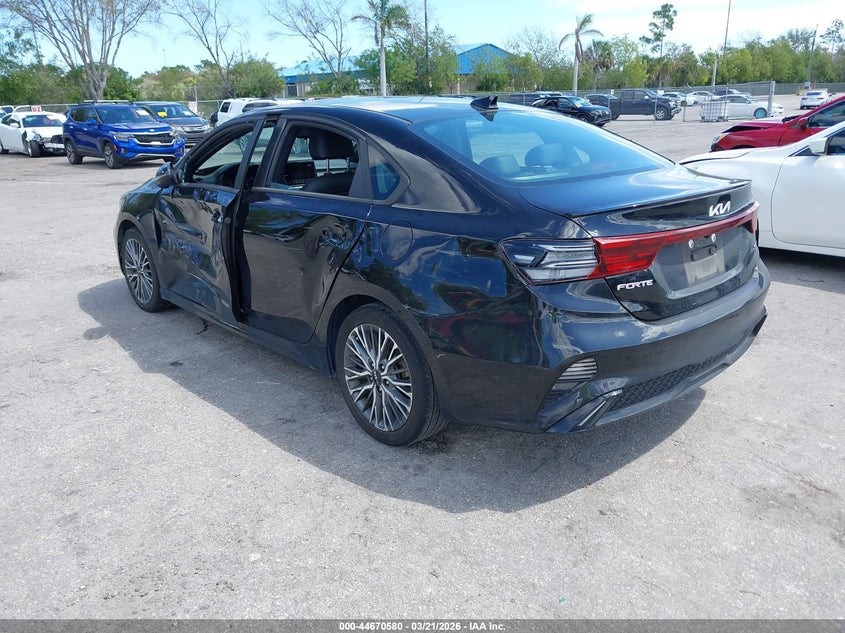 2022 Kia Forte Gt-Line