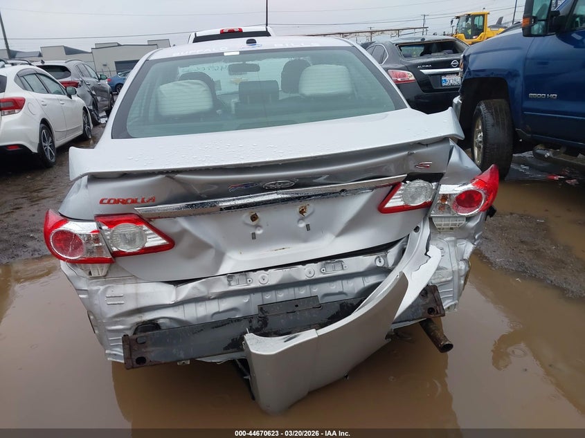 2012 Toyota Corolla 1.8 S silver Lot 111044670623 Vin 2T1BU4EE6CC865445