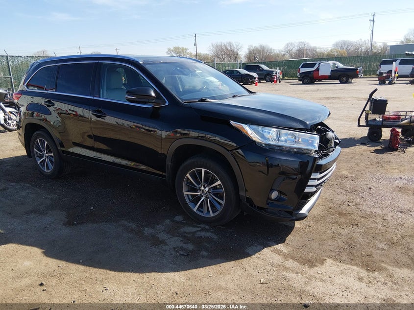 2019 Toyota Highlander Xle