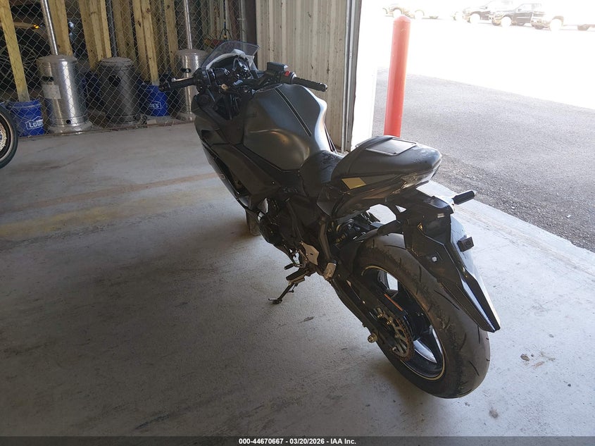 2024 KAWASAKI NINJA SPORT_BIKE 2