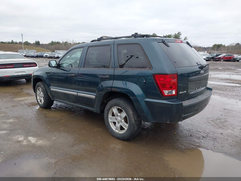 2005 Jeep Grand Cherokee Laredo