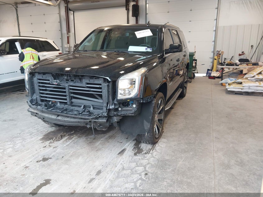 2017 GMC Yukon Slt