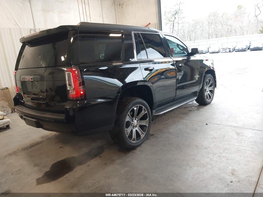 2017 GMC Yukon Slt