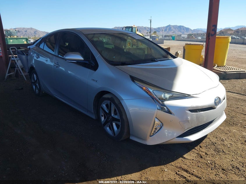 2017 Toyota Prius Three Touring