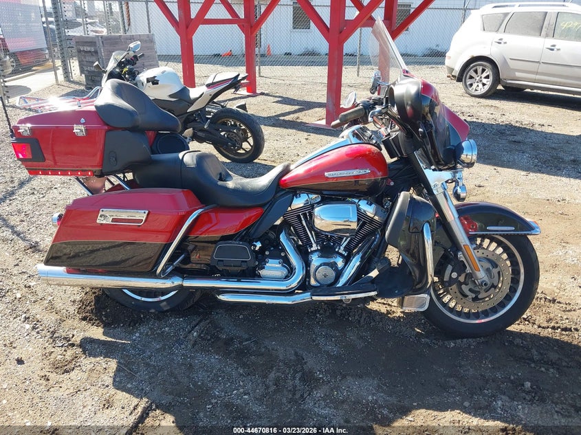 2011 Harley-Davidson Flhtk VIN: 1HD1KEM16BB660368 Lot: 44670816