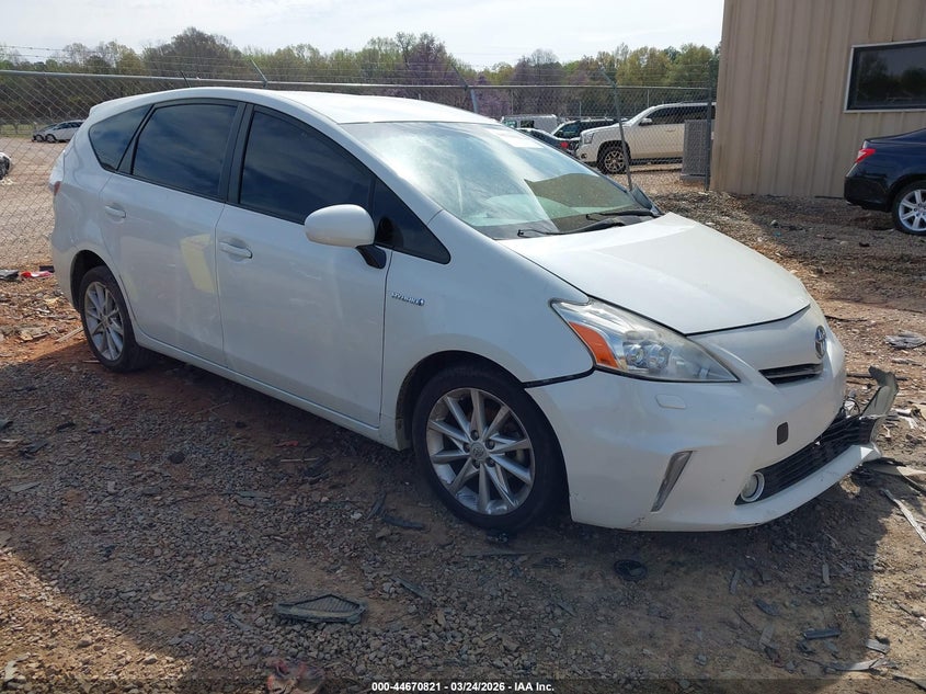 2013 Toyota Prius V Five