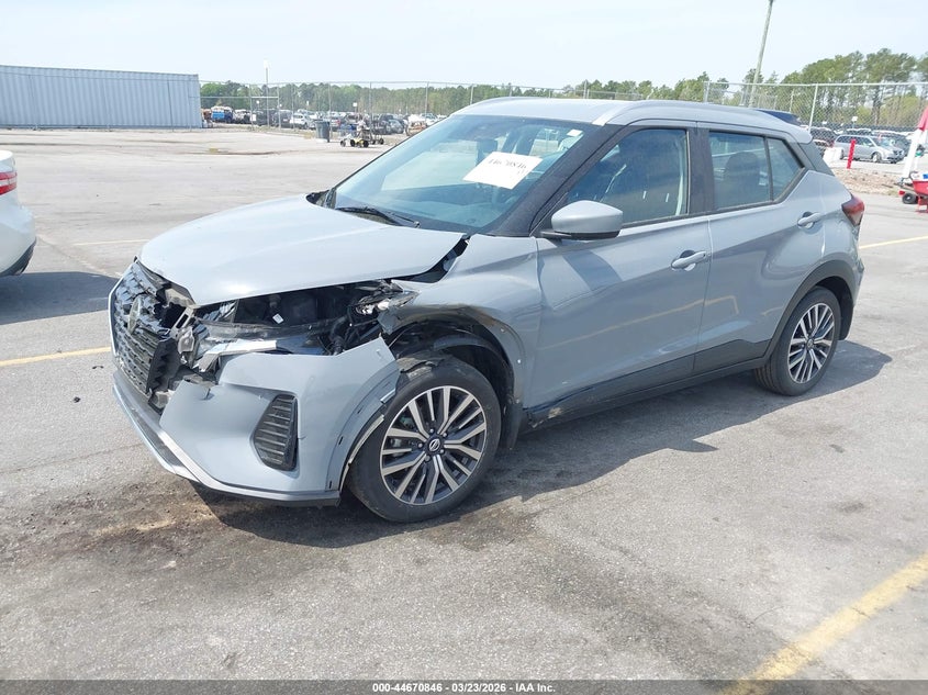 2021 Nissan Kicks Sv Xtronic Cvt
