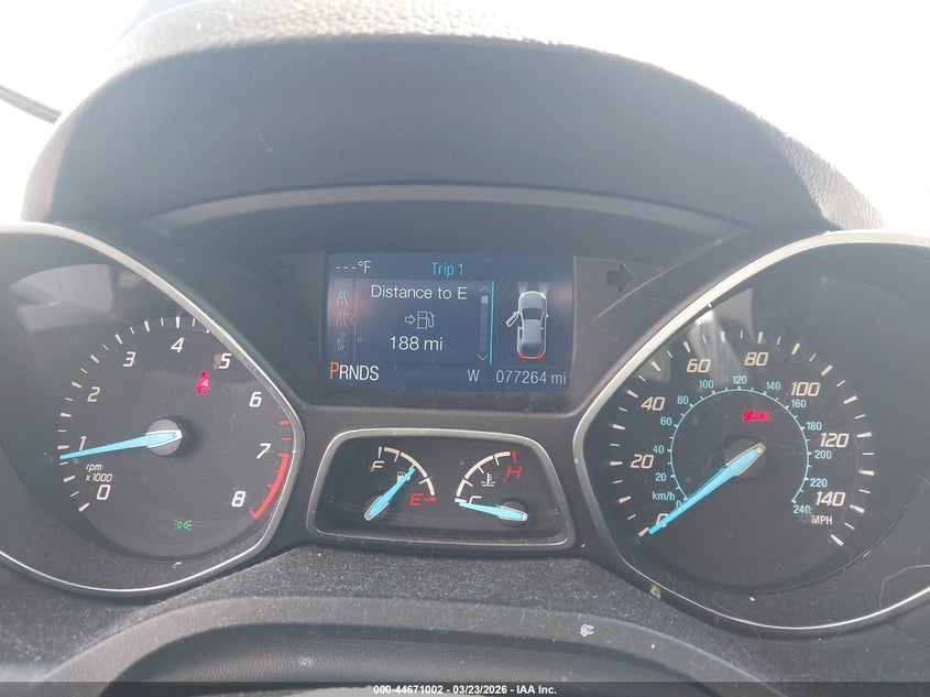 2015 FORD ESCAPE auction photo 7