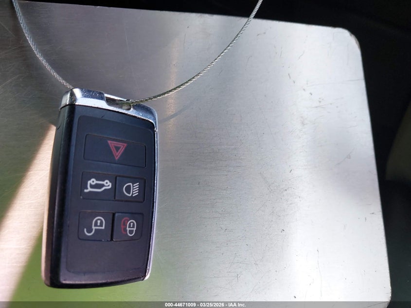 2024 Land Rover Defender 110 P400 S VIN: SALEJ7EU6R2288267 Lot: 44671009