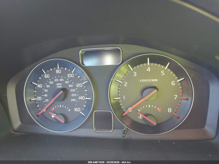 2012 Volvo C30 T5 VIN: YV1672MK4C2267979 Lot: 44671038