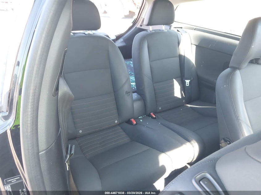 2012 Volvo C30 T5 VIN: YV1672MK4C2267979 Lot: 44671038