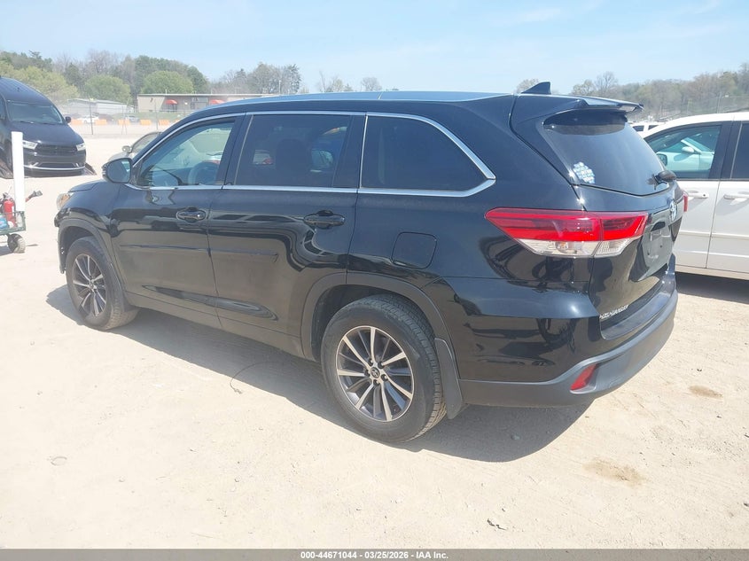 2019 Toyota Highlander Xle