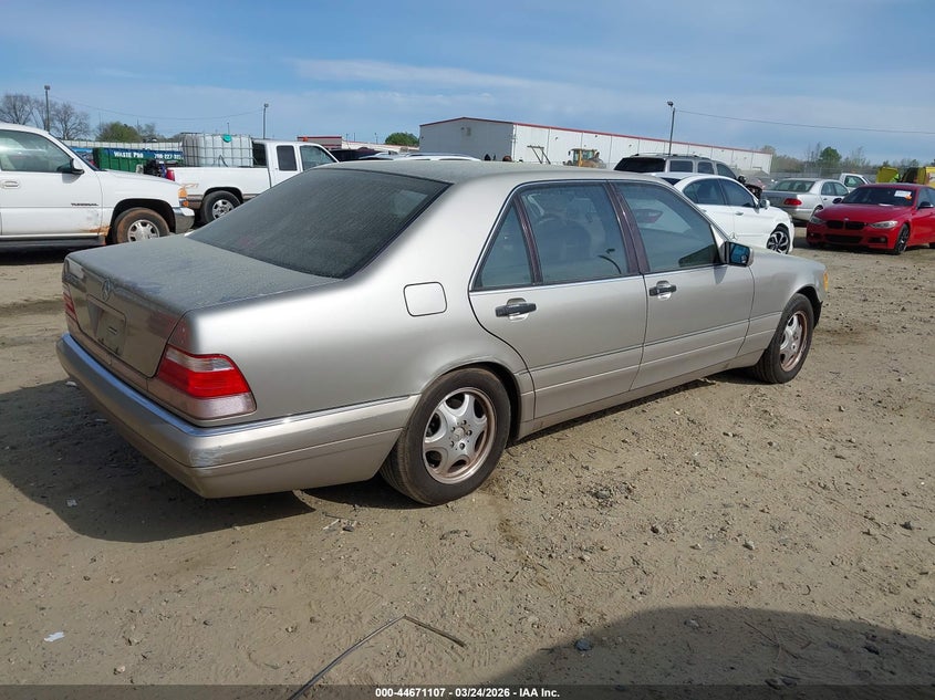 1999 Mercedes-Benz S 320