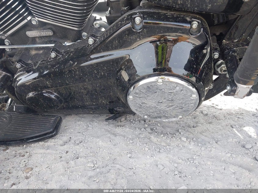 2025 Harley-Davidson Flhc VIN: 1HD1YA918SB012210 Lot: 44671124