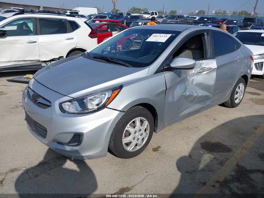 2012 Hyundai Accent Gls