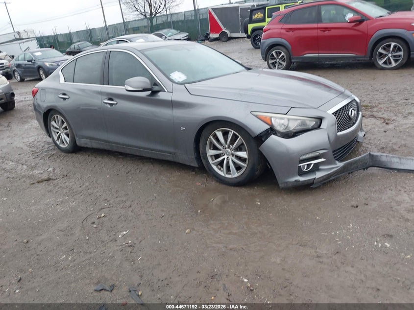 2014 Infiniti Q50 Premium