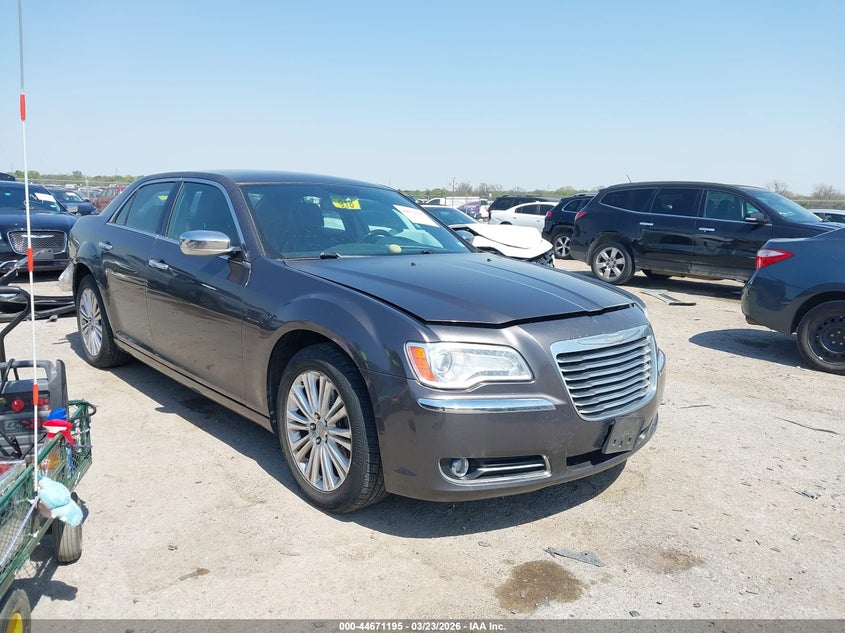 2014 Chrysler 300C Awd
