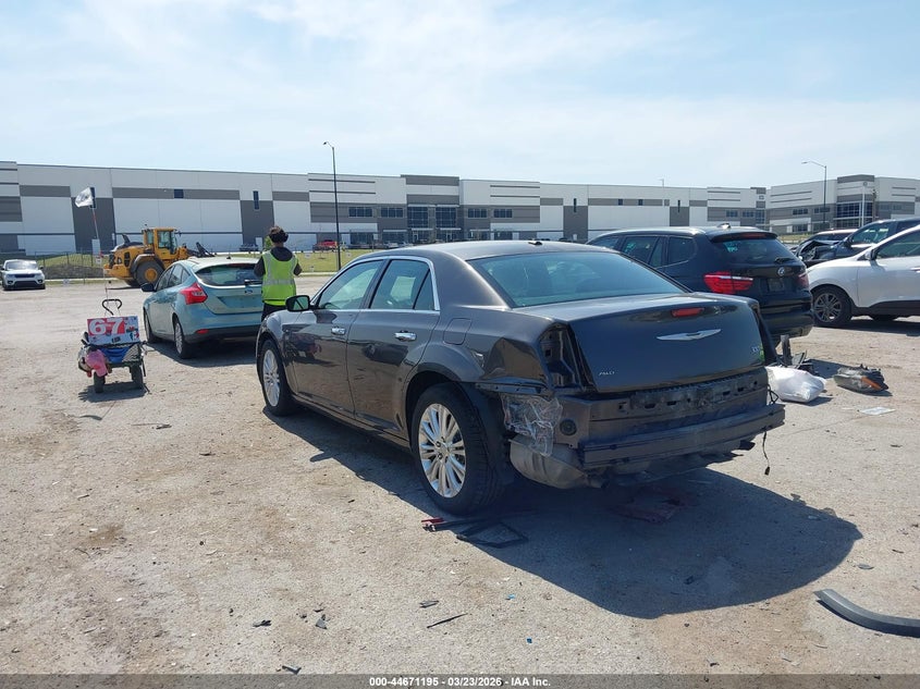 2014 Chrysler 300C Awd