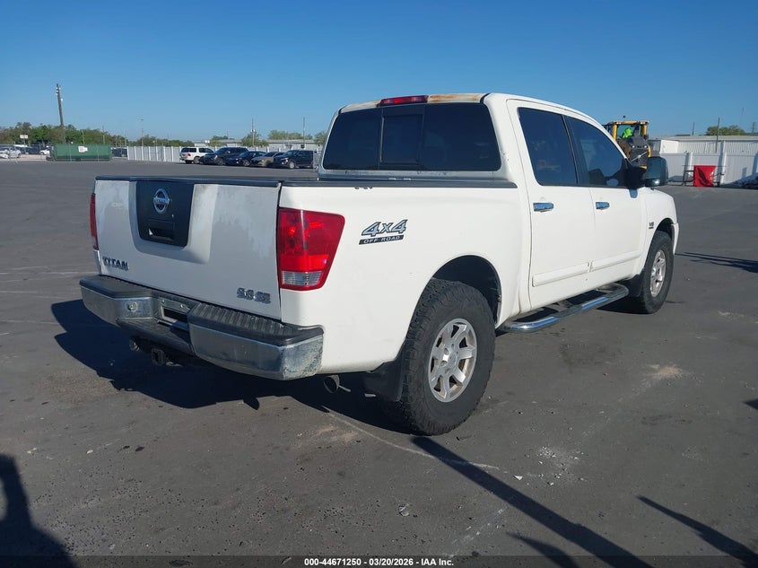 2004 Nissan Titan Se
