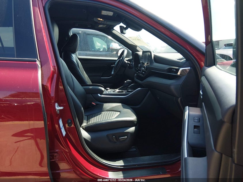 2021 Toyota Highlander Xse