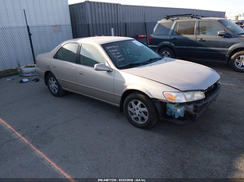2000 Toyota Camry Le V6