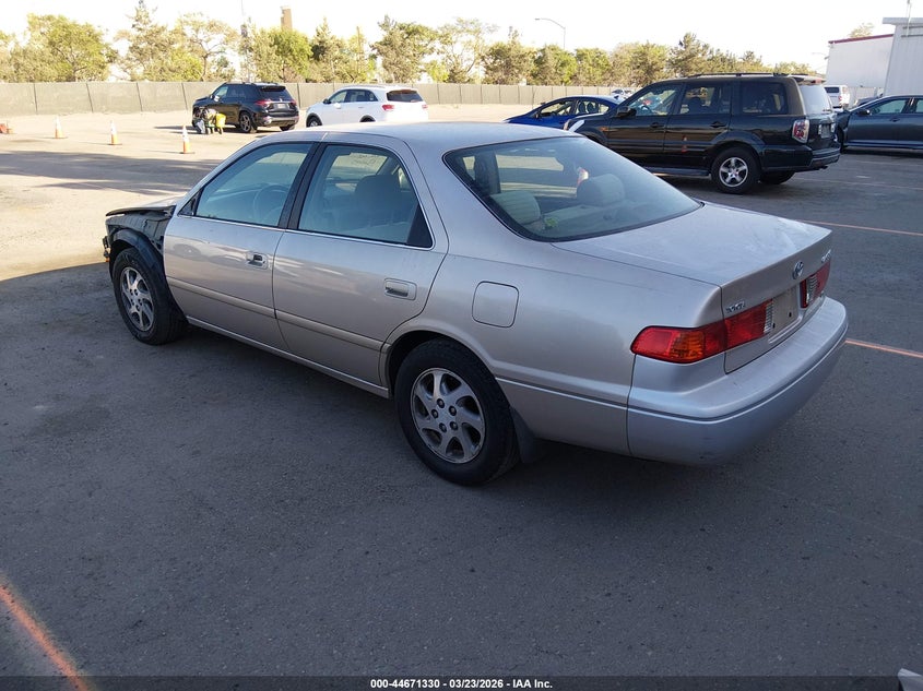 2000 Toyota Camry Le V6