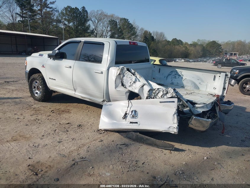 2022 Ram 2500 Big Horn 4X4 6'4 Box