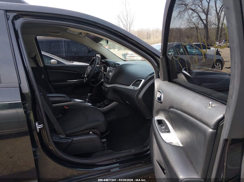 2012 DODGE JOURNEY auction photo 5