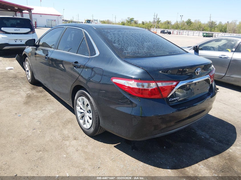 2017 Toyota Camry Le