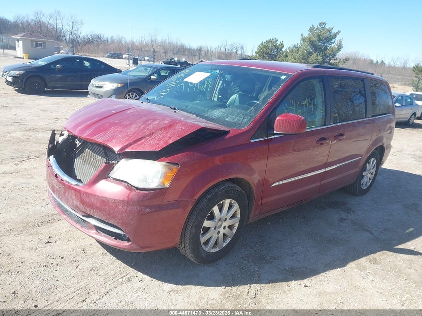 2013 Chrysler Town & Country Touring