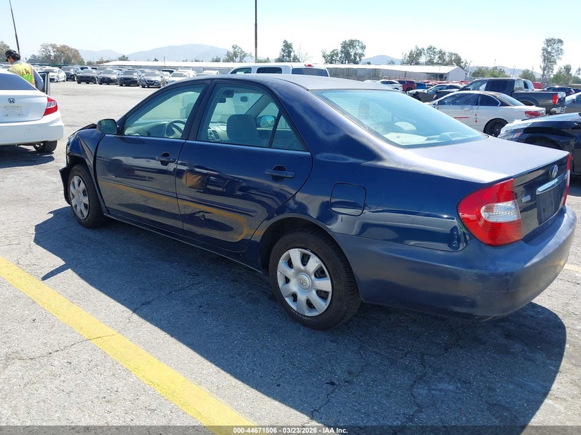 2003 Toyota Camry Le
